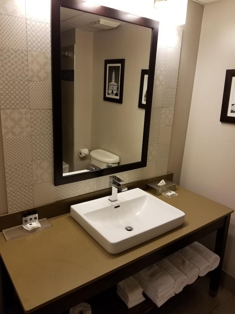 Country Inn & Suites By Radisson, Nashville Airport East, Tn Bagian luar foto