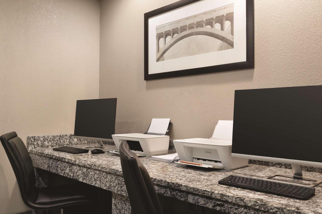 Country Inn & Suites By Radisson, Nashville Airport East, Tn Bagian luar foto