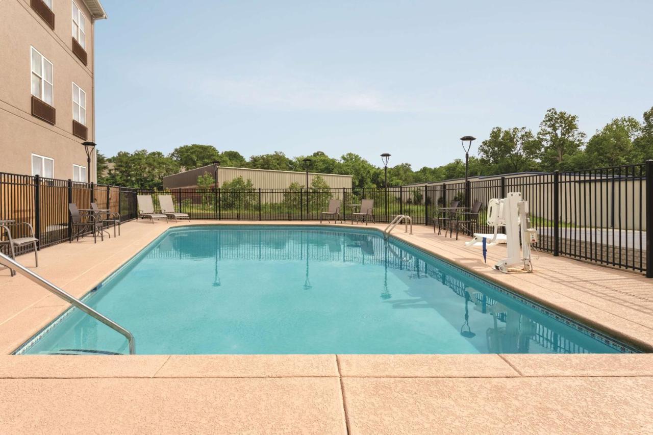 Country Inn & Suites By Radisson, Nashville Airport East, Tn Bagian luar foto
